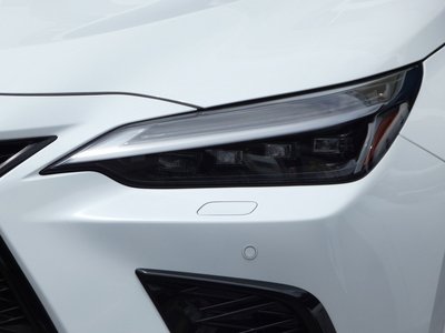 2023 Lexus NX — миниатюра 12