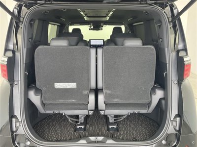 2024 Toyota ALPHARD thumbnail 29