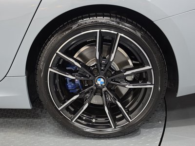 صورة 8 لـ 2024 BMW 3 SERIES