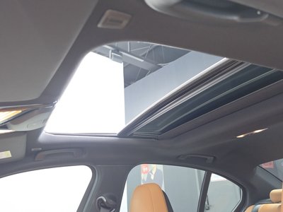 2024 BMW 3 SERIES — миниатюра 25