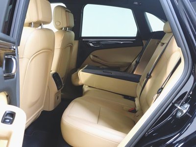 2022 Porsche MACAN 缩略图 33