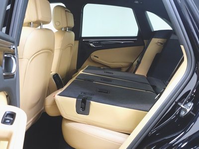 2022 Porsche MACAN 缩略图 31