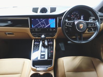 2022 Porsche MACAN 缩略图 12