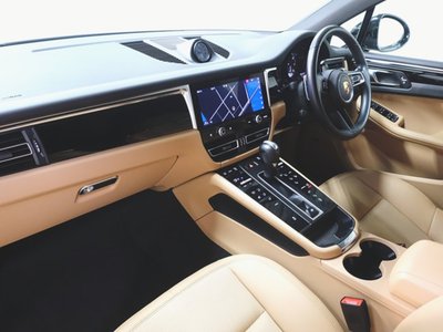 2022 Porsche MACAN 缩略图 11