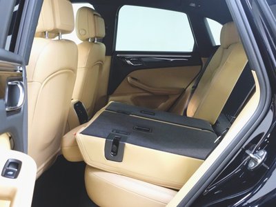 2022 Porsche MACAN 缩略图 30