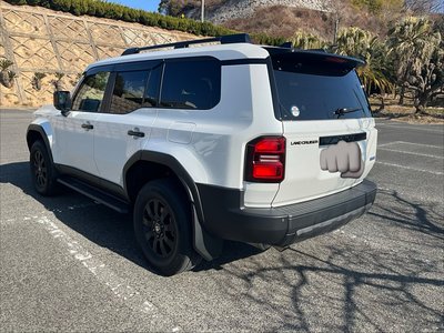 TOYOTA LAND CRUISER 250 - 8