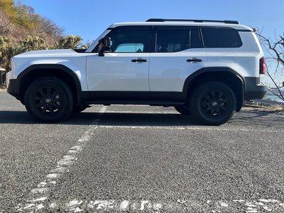 TOYOTA LAND CRUISER 250 - 4