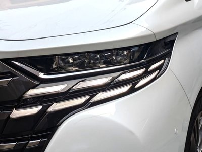 2024 Toyota ALPHARD thumbnail 16