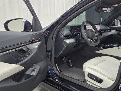2024 BMW 5 SERIES — миниатюра 13