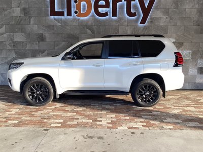 TOYOTA LAND CRUISER - 8