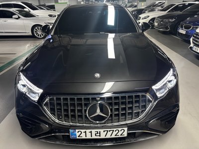 MERCEDES-BENZ E-CLASS - 1