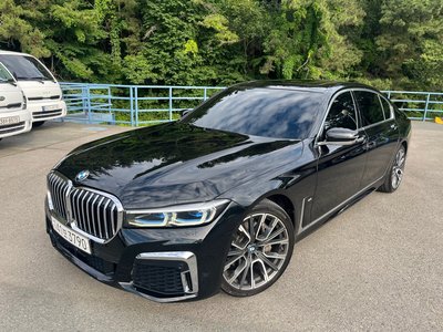 BMW 7 SERIES - 7