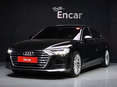 AUDI A8 - 1
