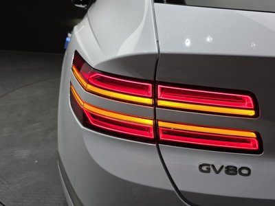 GENESIS GV80 - 10