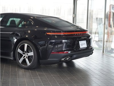 PORSCHE PANAMERA - 9