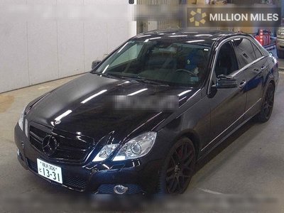 MERCEDES-BENZ E-CLASS - 4