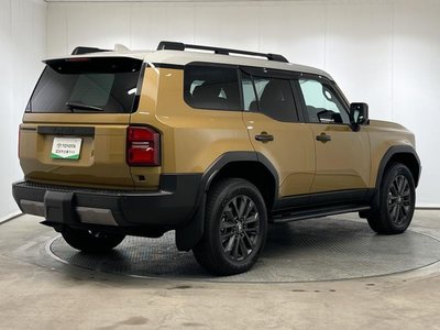 TOYOTA LAND CRUISER 250 - 6