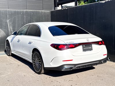 MERCEDES-BENZ E-CLASS - 6