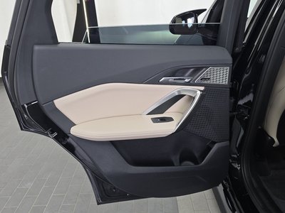 2025 BMW X1 — миниатюра 15