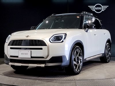 MINI MINI COUNTRYMAN - 1