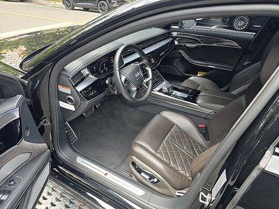 صورة مصغرة 12 لـ 2020 AUDI S8