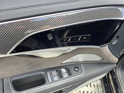 صورة مصغرة 13 لـ 2020 AUDI S8