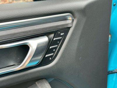 2021 Porsche MACAN — миниатюра 38