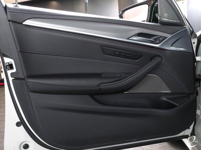 2021 BMW M5 COMPETITION — миниатюра 62