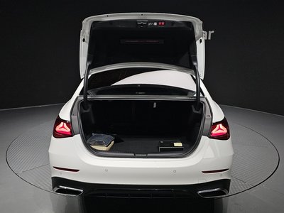 صورة مصغرة 35 لـ 2026 Mercedes-BENZ E-CLASS