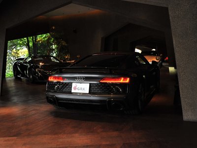 AUDI R8 - 9