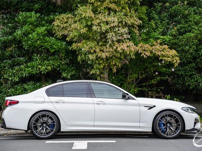 2021 BMW M5 COMPETITION — фото 6