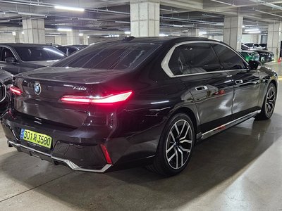صورة 5 لـ 2024 BMW 7 SERIES