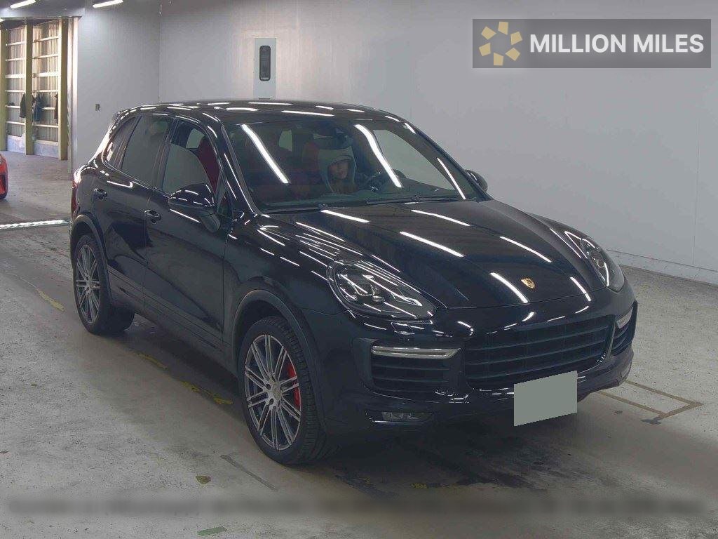PORSCHE CAYENNE - View 1