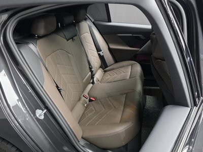 2025 BMW 5 SERIES — миниатюра 11