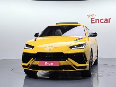 2024 Lamborghini URUS 照片 2