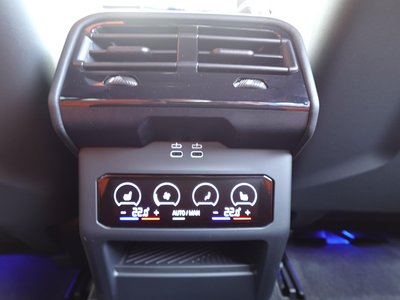 2025 BMW M5 TOURING 缩略图 32