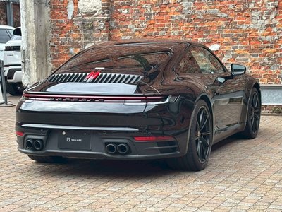 PORSCHE 911 - 5