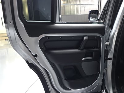 2021 LAND Rover DEFENDER — миниатюра 15