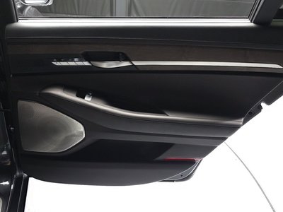 2021 Genesis G90 缩略图 15