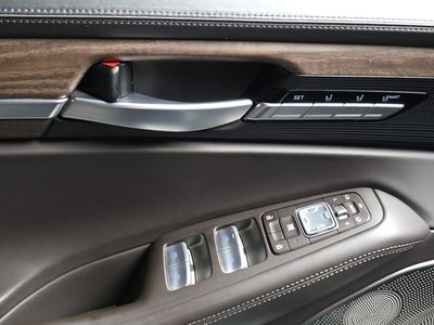 2021 Genesis G90 缩略图 33