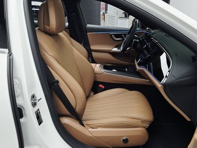 2025 Mercedes-BENZ E-CLASS — миниатюра 16