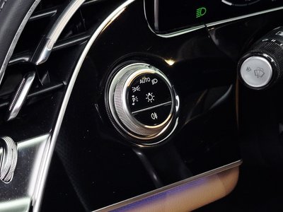 2025 Mercedes-BENZ E-CLASS — миниатюра 26