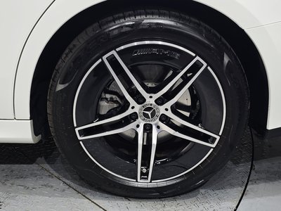 2025 Mercedes-BENZ E-CLASS 照片 8