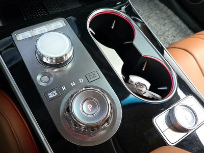 GENESIS GV80 - 9