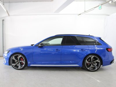 صورة 7 لـ 2021 AUDI RS4 AVANT