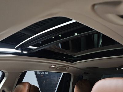 2022 BMW X7 — миниатюра 24