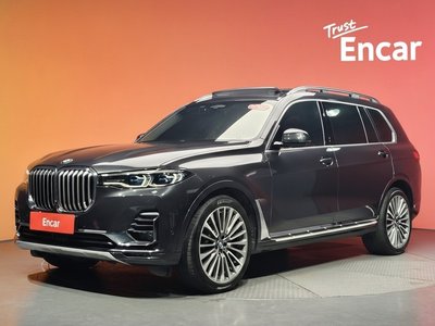 صورة 1 لـ 2022 BMW X7