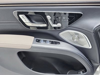 صورة مصغرة 15 لـ 2024 Mercedes-BENZ EQS