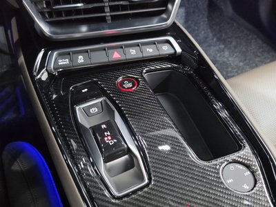 صورة 9 لـ 2023 AUDI E-TRON GT