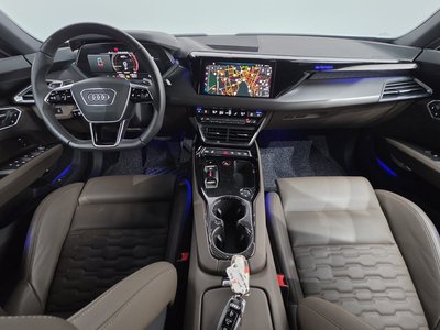 صورة 4 لـ 2023 AUDI E-TRON GT